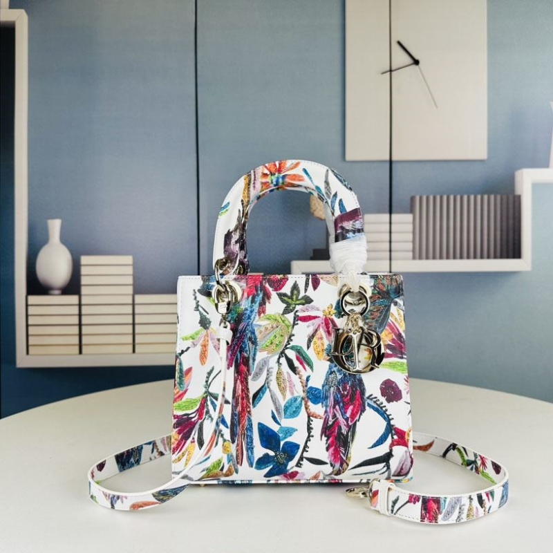D*or top handle bags